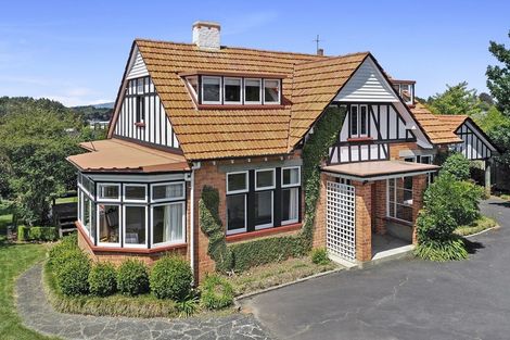 Photo of property in 48 Hillcrest Road, Hillcrest, Hamilton, 3216