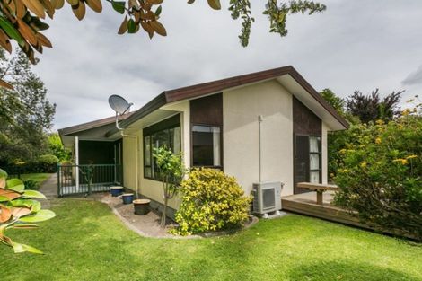 Photo of property in 11 Rush Place, Havelock North, 4130