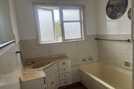 Photo of property in 7 Evesham Crescent, Spreydon, Christchurch, 8024