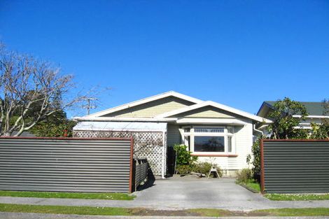 Photo of property in 18 Frickleton Street, Greymouth, 7805