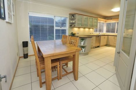 Photo of property in 23 Burn-murdoch Street, St Andrews, Hamilton, 3200