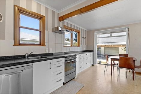 Photo of property in 3 Rimu Street, Lansdowne, Masterton, 5810