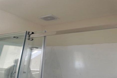 Photo of property in 144d Karori Road, Karori, Wellington, 6012