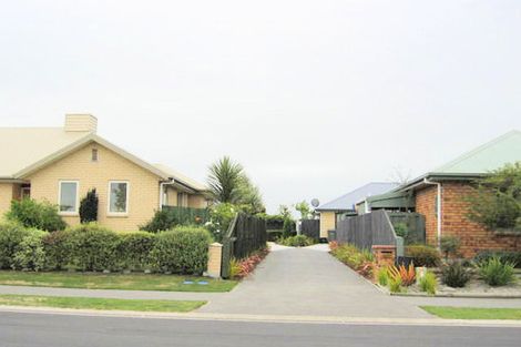Photo of property in 112 Rolleston Drive, Rolleston, 7614