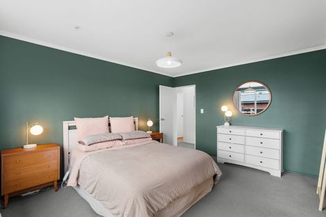 Photo of property in 2/123 Gilberthorpes Road, Hei Hei, Christchurch, 8042