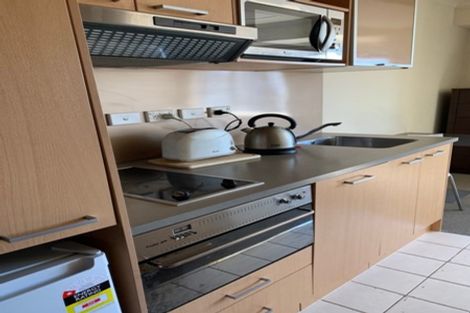 Photo of property in St Paul Apartments, 9e/4 Saint Paul Street, Auckland Central, Auckland, 1010