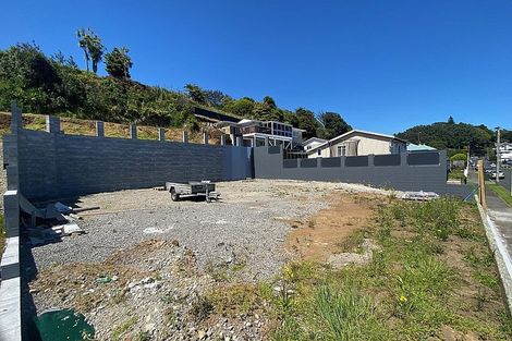 Photo of property in 79 Fulford Street, New Plymouth, 4310
