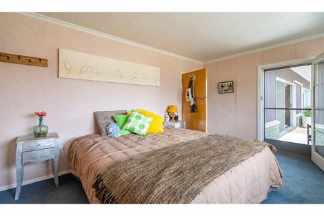 Photo of property in 6 Royal Terrace, Alexandra, 9320