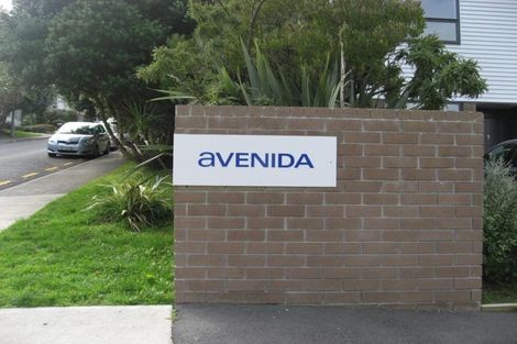 Photo of property in 21 Thatcher Crescent, Crofton Downs, Wellington, 6035