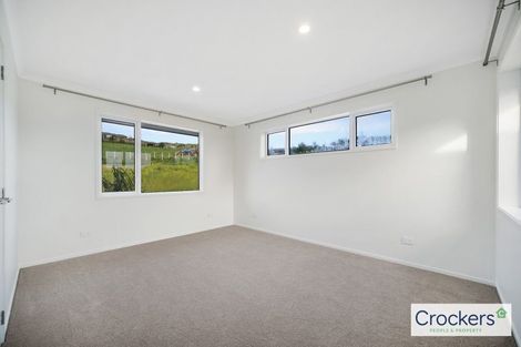 Photo of property in 1522a Old North Road, Helensville, 0875