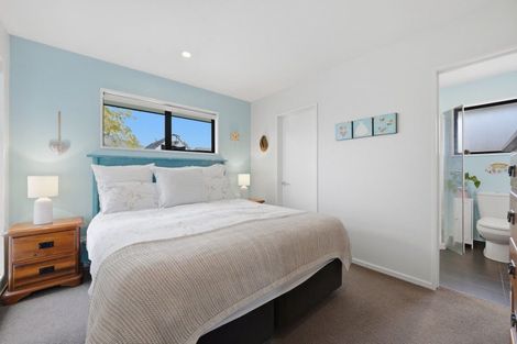 Photo of property in 75 Sequoia Way, Rangiora, 7400