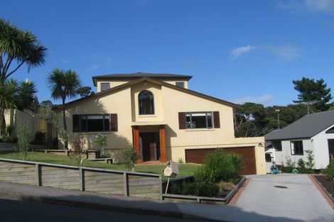 Photo of property in 90 Balmain Road, Chatswood, Auckland, 0626