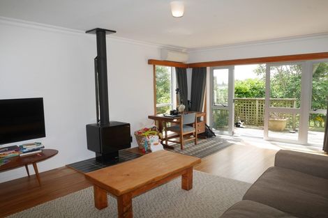 Photo of property in 19 Gavin Road, Raumati Beach, Paraparaumu, 5032