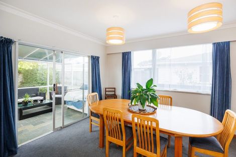 Photo of property in 15 Belgrave Place, Awapuni, Palmerston North, 4412