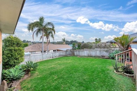 Photo of property in 16 Brittany Drive, Henderson, Auckland, 0612