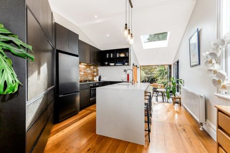 Photo of property in 104 Britomart Street, Berhampore, Wellington, 6023