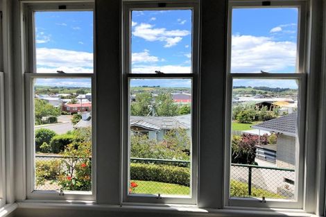 Photo of property in 22 Frances Street, Balclutha, 9230