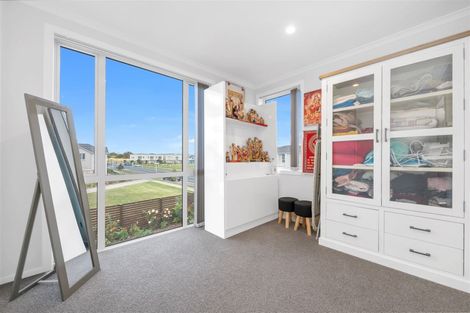 Photo of property in 50 Kauri Heart Avenue, Takanini, 2112