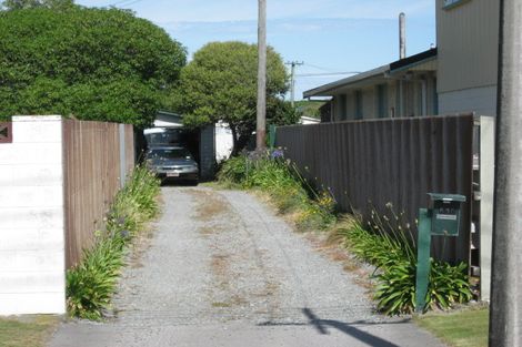 Photo of property in 530 Marine Parade, South New Brighton, Christchurch, 8062