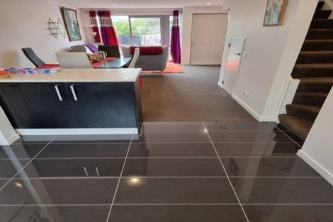 Photo of property in 9/24 Princess Terrace, Newtown, Wellington, 6021