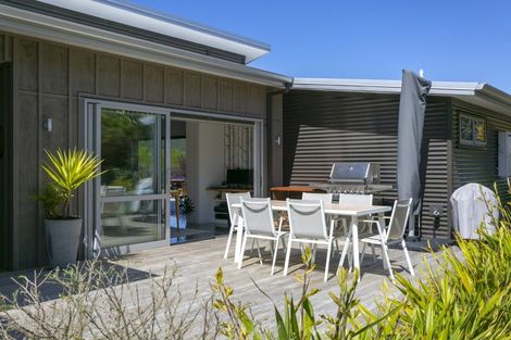 Photo of property in 550 Whangamata Road, Kinloch, Taupo, 3377