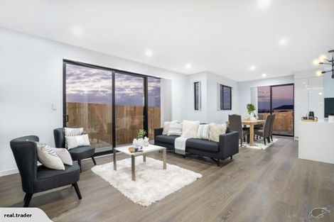 Photo of property in 32 Nola Dawn Avenue, Papakura, 2110