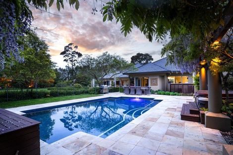 Photo of property in 236 Cashmere Road, Hoon Hay, Christchurch, 8025