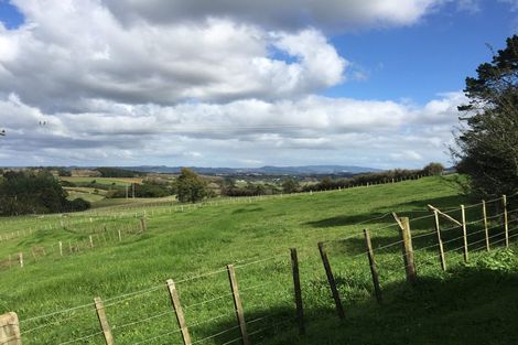 Photo of property in 196 Pukekohe East Road, Pukekohe East, Pukekohe, 2677