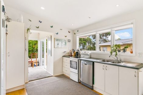 Photo of property in 1 Jacaranda Avenue, Beach Haven, Auckland, 0626