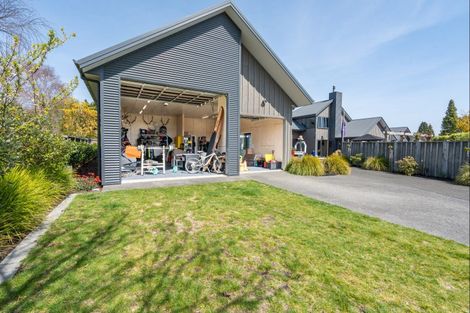 Photo of property in 7 Haines Grove, Rainbow Point, Taupo, 3330