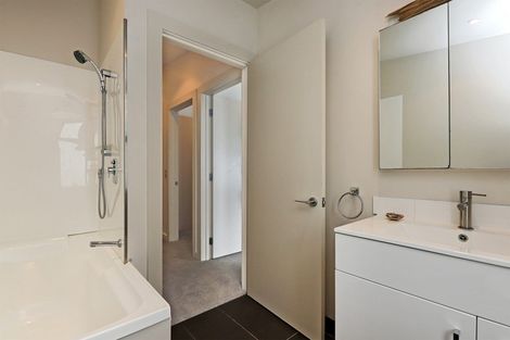 Photo of property in The Terraces, 37/9 Humber Street, Pandora, Napier, 4110