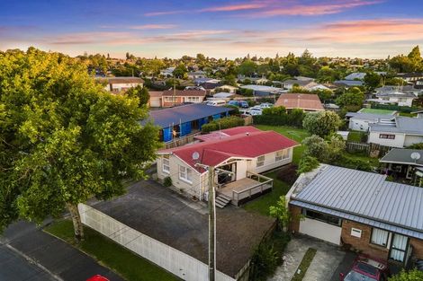 Photo of property in 264 Clyde Street, Hamilton East, Hamilton, 3216