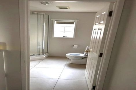 Photo of property in 144 Candia Road, Henderson Valley, Auckland, 0614