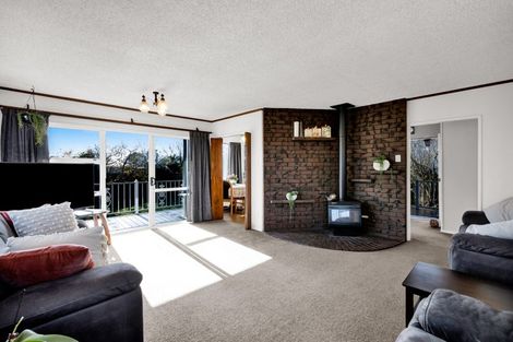 Photo of property in 21 Villa Place, Bell Block, New Plymouth, 4312