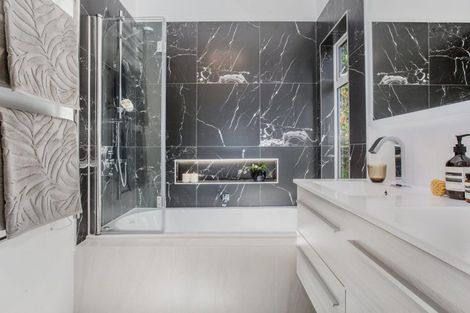 Photo of property in 10 Kilmister Avenue, Thorndon, Wellington, 6011