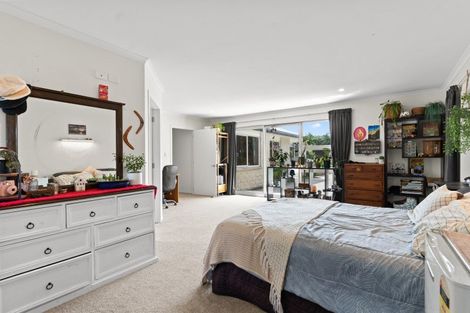 Photo of property in 123 Kent Street, Carterton, 5713