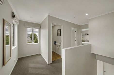 Photo of property in 135 Waltham Road, Sydenham, Christchurch, 8023