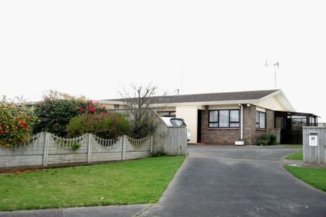 Photo of property in 35 Lindsey Crescent, Springvale, Whanganui, 4501