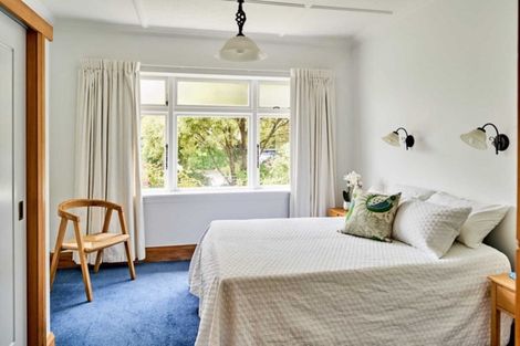 Photo of property in 9 Riddiford Street, Woburn, Lower Hutt, 5011