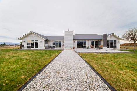Photo of property in 2 Homestead Avenue, Twizel, 7999