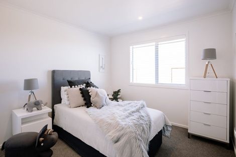 Photo of property in 8 Tirikatene Avenue, Paerata, Pukekohe, 2124