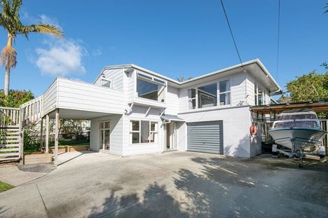 Photo of property in 8 Amanda Lane, Snells Beach, 0920