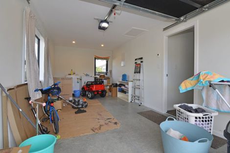 Photo of property in 38 Seddon Street, Wallaceville, Upper Hutt, 5018