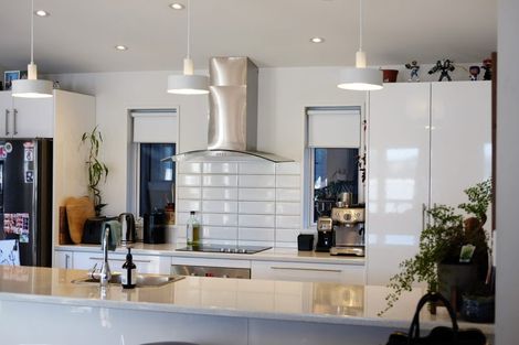 Photo of property in 40 Cunningham Terrace, Lyttelton, 8082