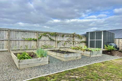 Photo of property in 128 Wairau Drive, Tikipunga, Whangarei, 0112