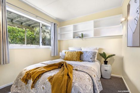 Photo of property in 5 Columbia Way, Kingston, Wellington, 6021