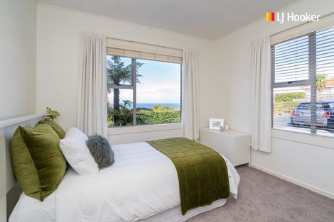 Photo of property in 21 Earls Road, Saint Clair, Dunedin, 9012