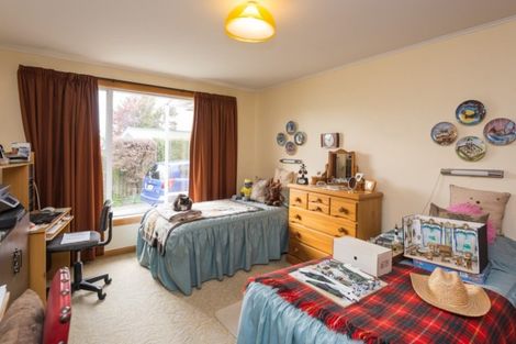 Photo of property in 12 Cavan Place, Mairehau, Christchurch, 8052