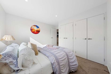 Photo of property in 22b Poruru Close, Papakura, 2110