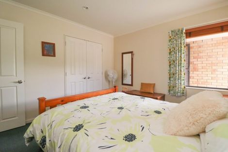 Photo of property in 2 Merrimana Drive, Thames, 3500